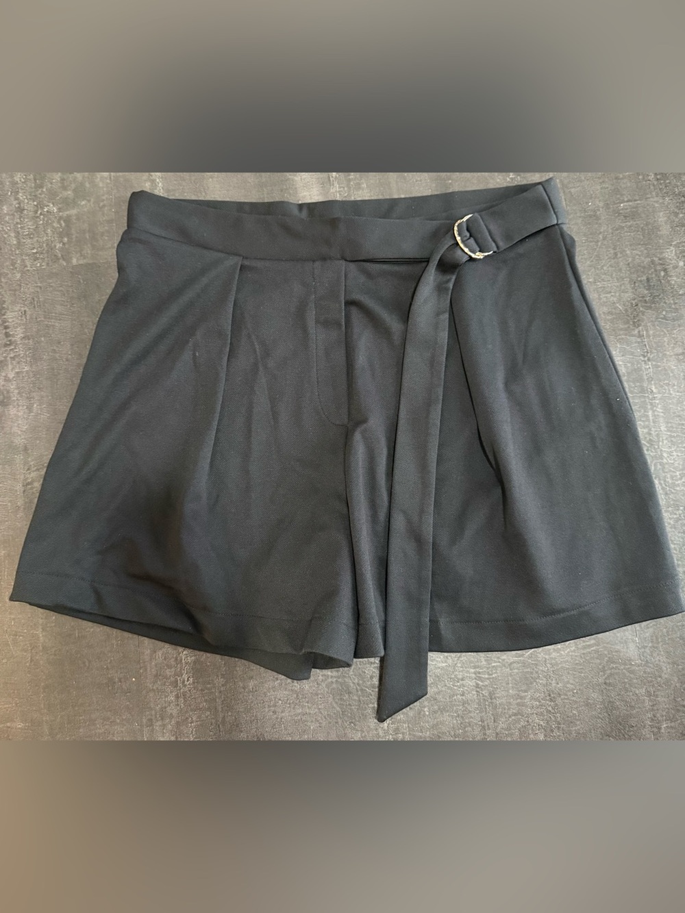 H&M Black High-Waist Tie Belt Dress Shorts
